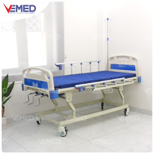 giuong-benh-nhan-chinh-co-3-tay-quay-hi-mec-hmhb-1030-1