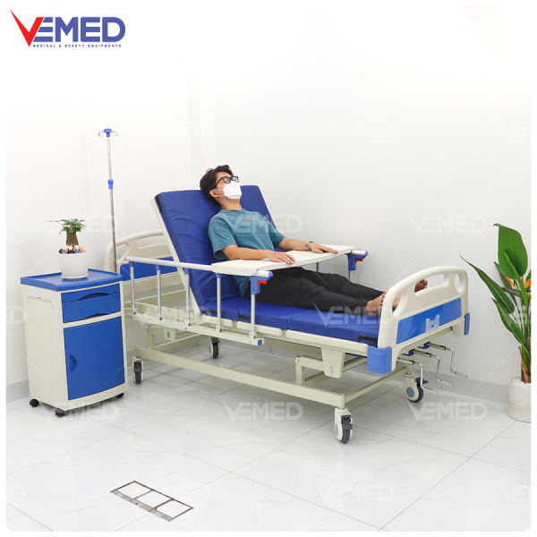 giuong-benh-nhan-chinh-co-3-tay-quay-hi-mec-hmhb-1030-4